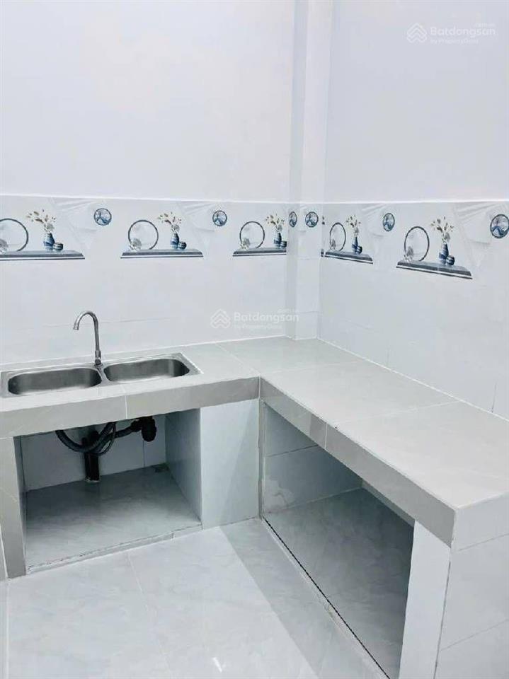 Nhà mới xây cao lỗ, quận 8  dt 36m2  2 tầng  chỉ hơn 3 tỷ