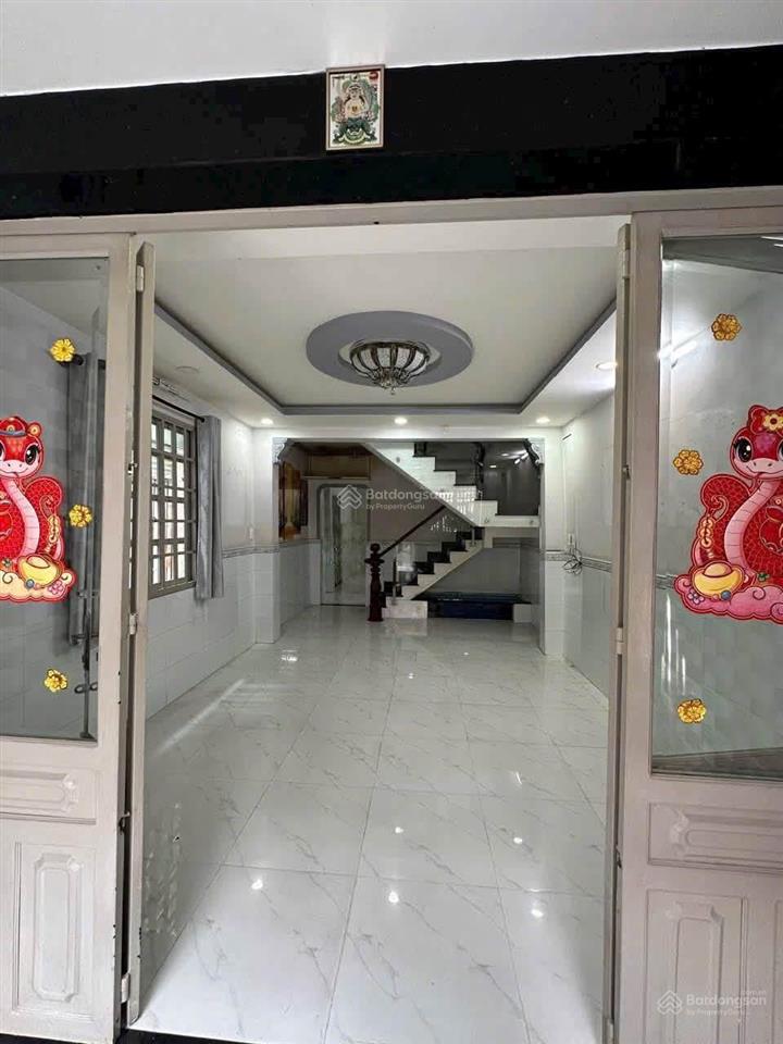 Giảm mạnh bán nhanh nhà lô góc hẻm thông dương bá trạc, quận 8  dt 54m2  2 tầng  chỉ hơn 5 tỷ