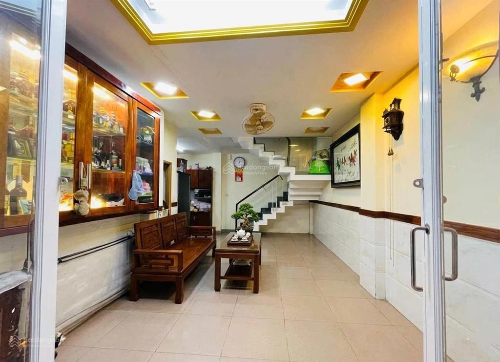 Bán gấp nhà hẻm ô tô dương bá trạc (p1, quận 8 cũ)  32m2 nở hậu  5 tầng  sổ riêng  nhỉnh 5 tỷ