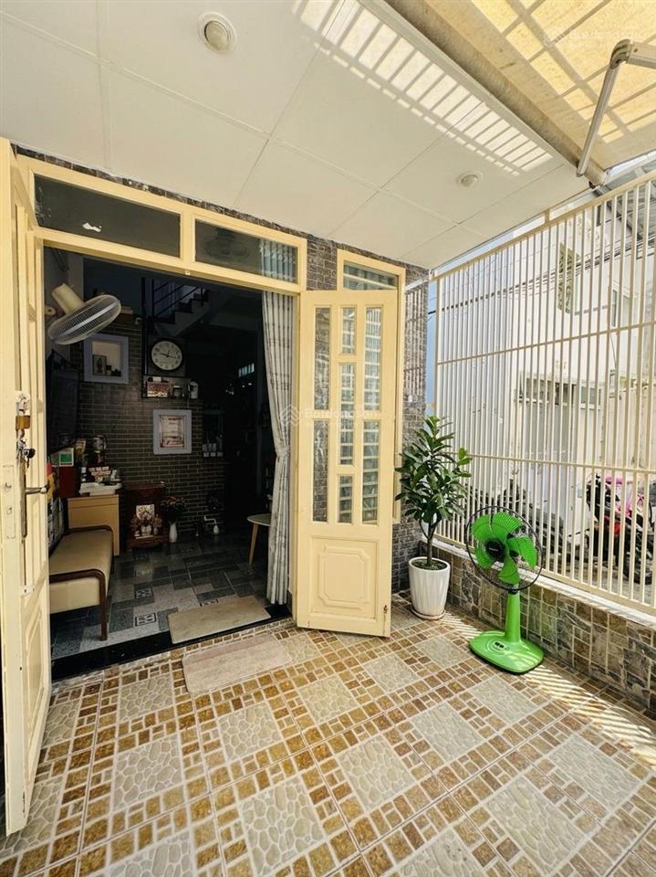 Bán nhà lô góc hẻm ba gác đường hưng phú, quận 8  25m2  3 tầng  nhỉnh 3 tỷ