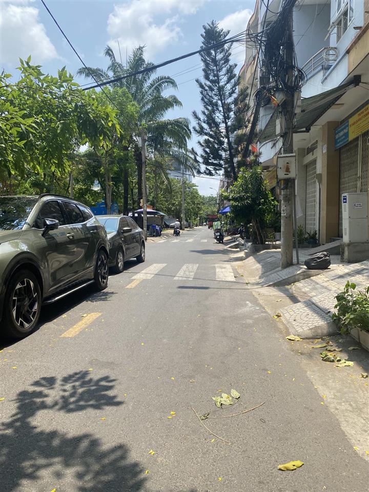 Bán nhà bông sao quận 8, dòng tiền cố định26m2, 4 tầng, sổ riêng, chỉ hơn 4 tỷ