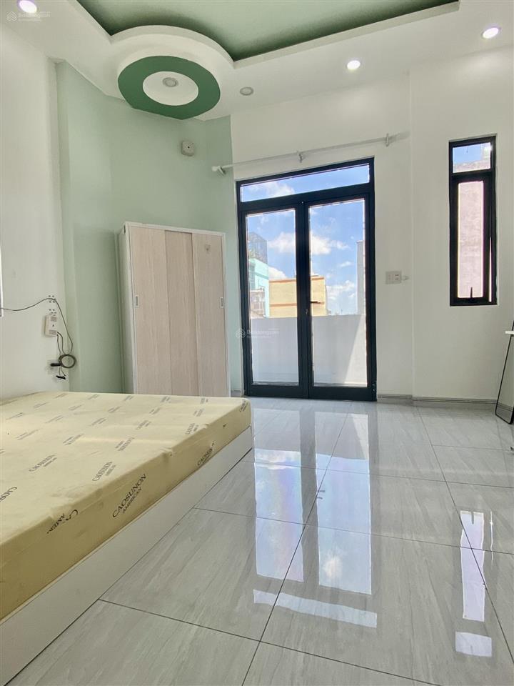 Bán nhà 3 tầng đủ nội thất đường âu dương lân, quận 8  44m2, sổ riêng nhỉnh 6 tỷ