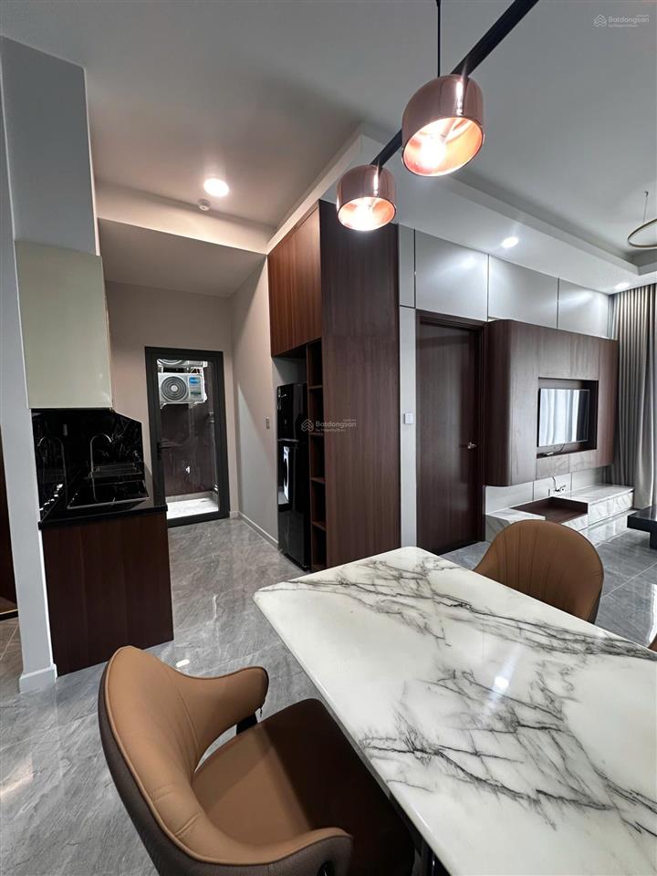 Cho thuê căn hộ 2pn 70m² full nội thất dọn vào ở ngay