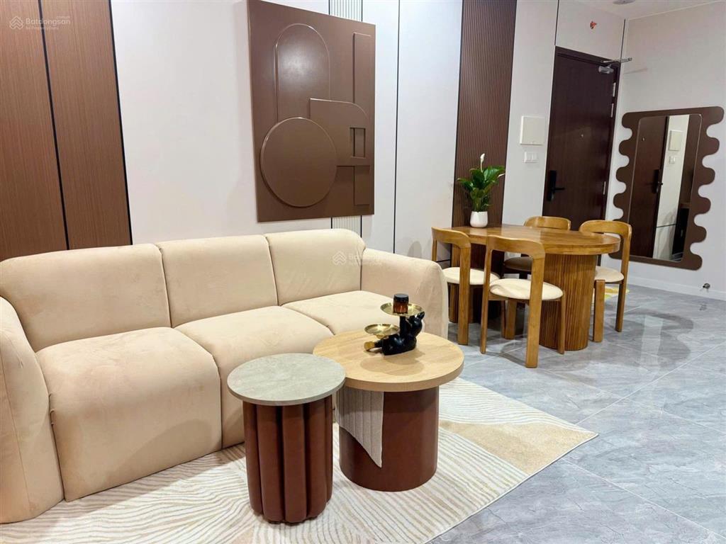 Cho thuê căn hộ 2pn  dọn vào ở ngay