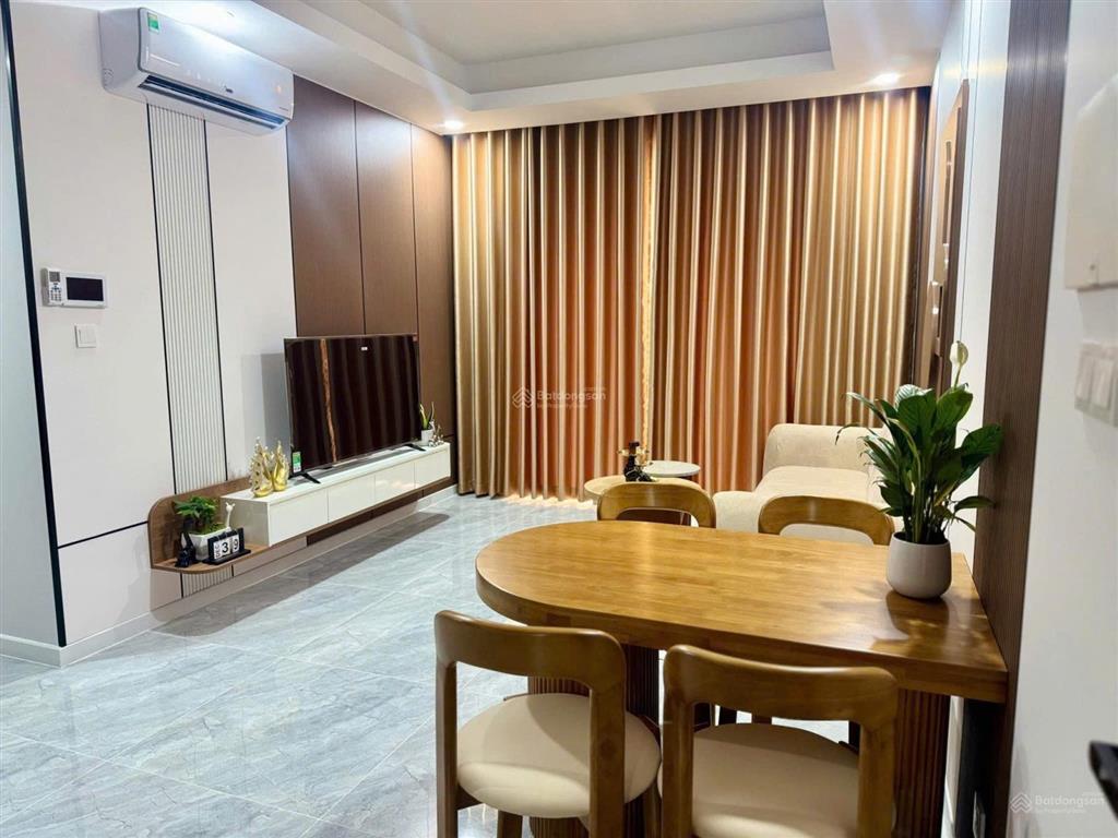 Cho thuê căn hộ 2pn  dọn vào ở ngay