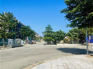 Bán căn xẻ khe trục chính mặt đường 17,5m dự án hud sơn tây 3 114m2, giá 1x tỷ. thanh toán tiến độ