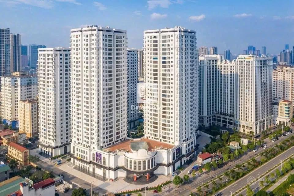 Chính chủ bán căn hộ 2pn toà ct2 iris garden, trục đẹp, tầng đẹp,giá tốt chỉ nhỉnh 5tỷ bán nhanh