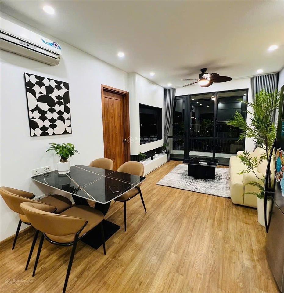 Chính chủ bán căn hộ 2pn toà ct2 iris garden, trục đẹp, tầng đẹp,giá tốt chỉ nhỉnh 5tỷ bán nhanh