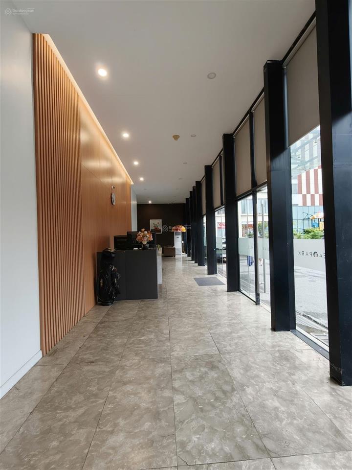 Bán căn hộ tòa chelsea park  trung kính. dt 129m2 căn góc 3pn 2wc. giá 11,8 tỷ