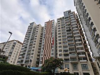 Bán căn hộ tòa chelsea park  trung kính. dt 129m2 căn góc 3pn 2wc. giá 11,8 tỷ