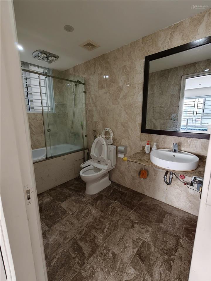 Cần bán căn hộ tòa viện chiến lược  tú mỡ. dt 135,5m 4pn 2wc giá 11 tỷ