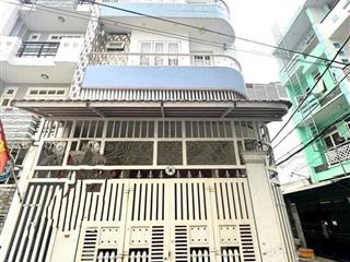 NHÀ NGANG 6MX16M- HAI MẶT HẺM KHÔNG LỘ GIỚI- XE HƠI NGỦ NHÀ - NGAY NGÃ TƯ QUANG TRUNG