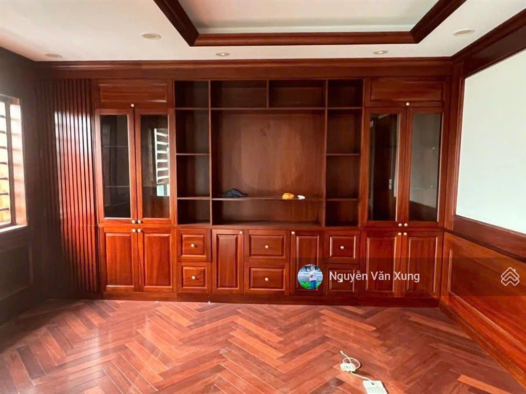 Bán nhà biệt thự đẹp tại làng việt kiều châu âu euroland, giá thỏa thuận, 150m2