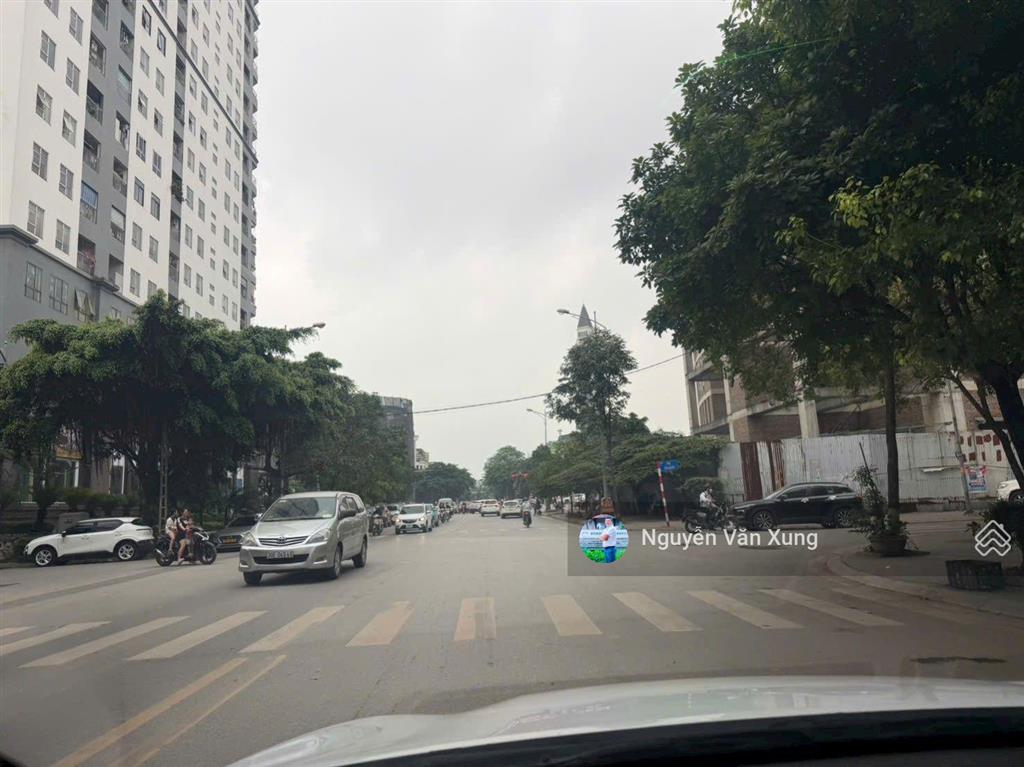 Bán nhà mặt phố ngô quyền hà đông, giá siêu rẻ, chỉ nhỉnh 200tr/m thôi. siêu đầu tư.