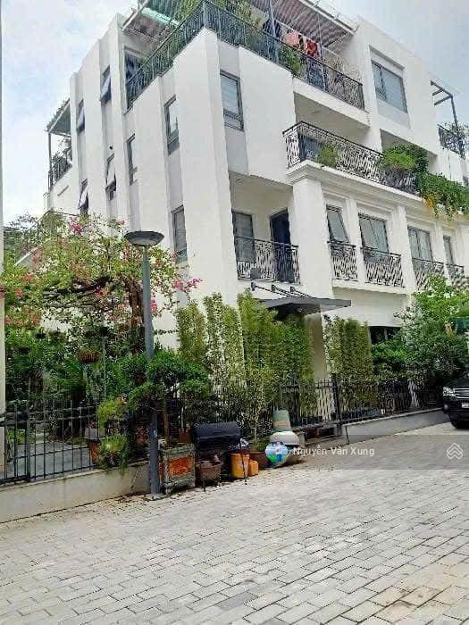 Cho thuê biệt thự, 6pn, 6wc, 260m2, ở làng việt kiều châu âu, hà đông, hà nội, giá tốt