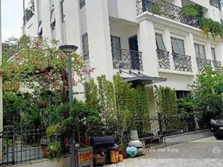 Cho thuê biệt thự, 6pn, 6wc, 260m2, ở làng việt kiều châu âu, hà đông, hà nội, giá tốt