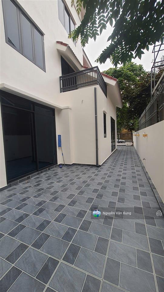 Cho thuê biệt thự kđt văn phú, 270m2, mt 15m, giá hời khu vực