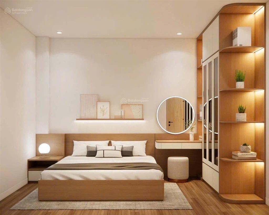 Bán nhà 2 tầng, gần cầu hoà xuân, đối lưng nguyễn phước lan  vào ở ngay...