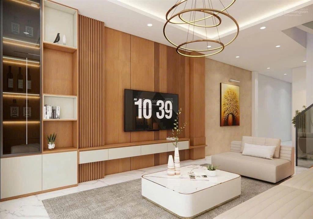 Bán nhà 2 tầng, gần cầu hoà xuân, đối lưng nguyễn phước lan  vào ở ngay...