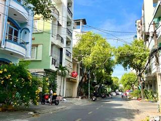 Bán nhà 2 tầng, gần cầu hoà xuân, đối lưng nguyễn phước lan  vào ở ngay...