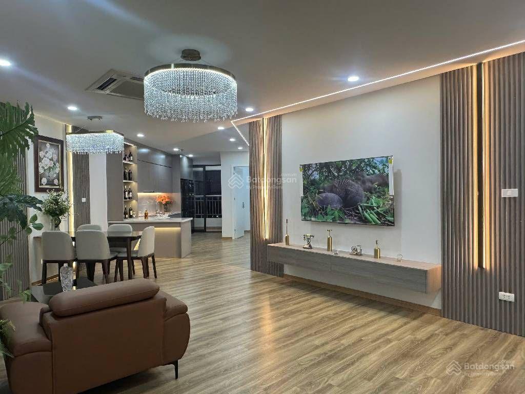 Chỉ 12 tỷ7  sở hữu ngay chcc siêu hiếm hoàng đạo thúy | 120m | lô góc | full nt nhập khẩu