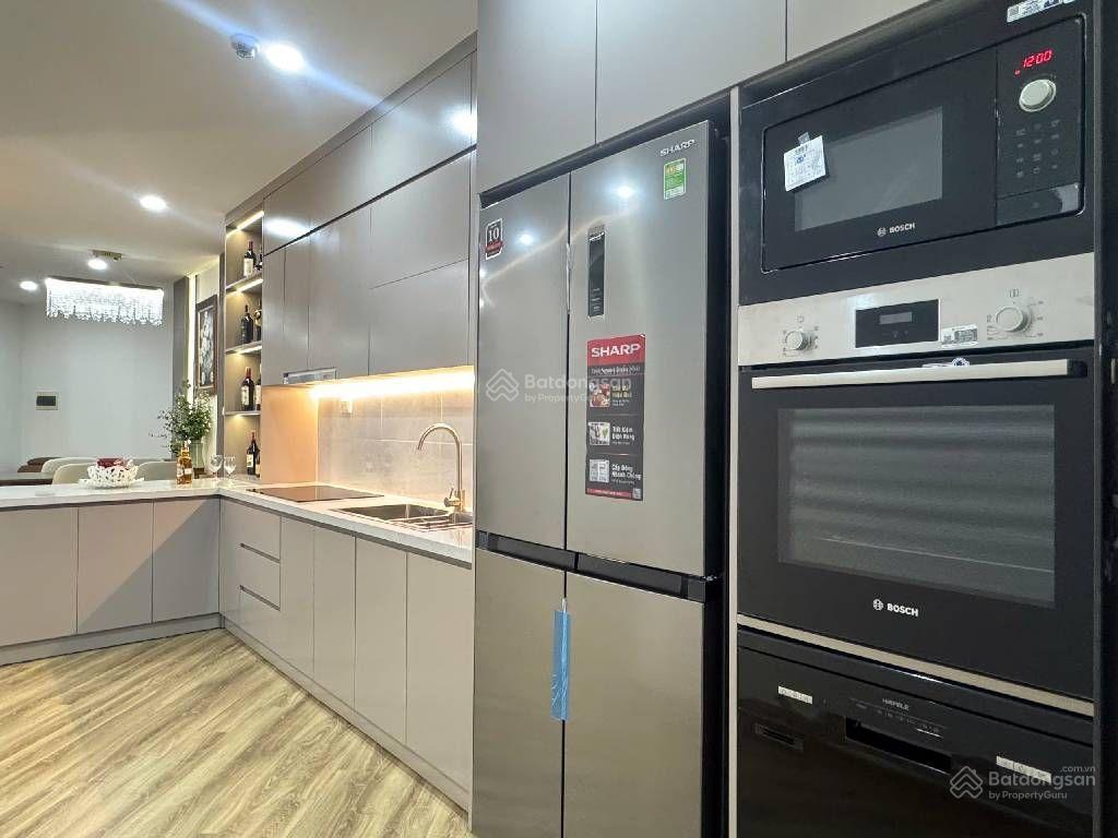 Chỉ 12 tỷ7  sở hữu ngay chcc siêu hiếm hoàng đạo thúy | 120m | lô góc | full nt nhập khẩu