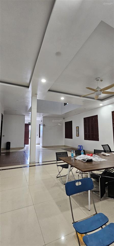 Cho thuê nhà mặt phố trần quang khải mặt tiền 8m x 100m2 x 3 tầng alo 0333 888 ***