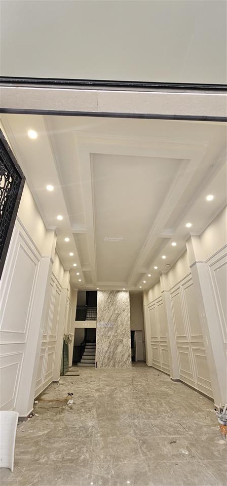Cho thuê nhà phố hòa mã, hai bà trưng mặt tiền 5m x 70m2 x 5 tầng chỉ 60tr alo 0333 888 ***