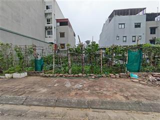 Bán đất view vườn hoa giang biên58m216 tỷhàng xóm vinhomes