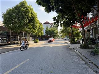 Bán nhà mặt phố long biên40m2 4 tầng12,x tỷkinh doanh siêu đỉnh