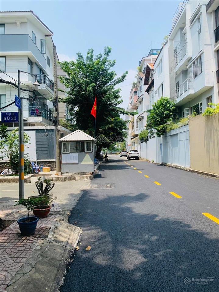 Gấp trước tết!!! đất biệt thự khu vip ven sông trần não, dt 14x12 cn 170m2.giá 30 tỷ giảm sâu 26,6t