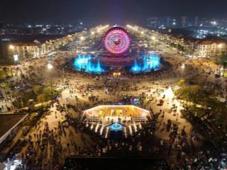 Shop khối đế tòa chung cư 300 căn hộ