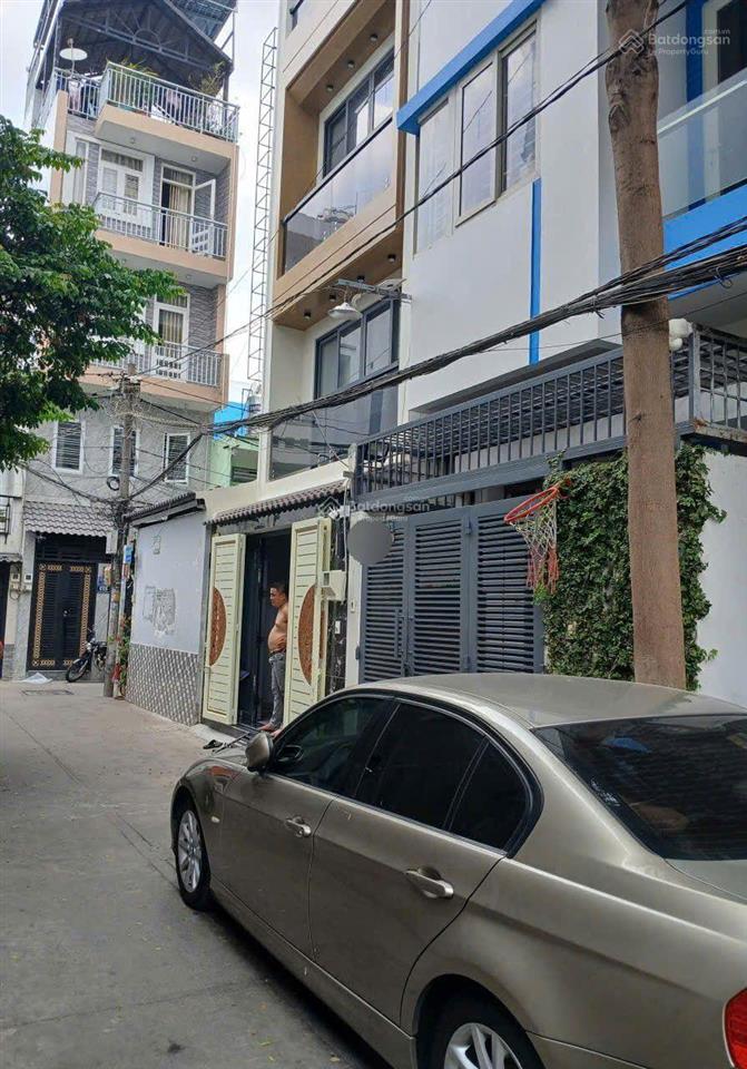Bán nhà đường nguyễn hữu tiến tây thạnh tân phú đường 5m xe hơi vào nhà