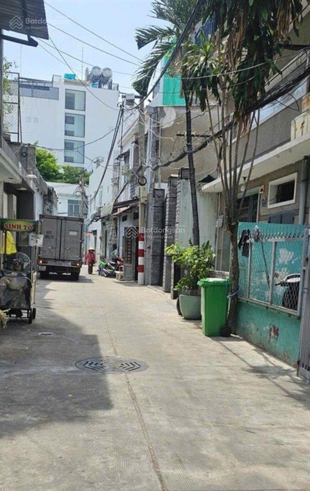Ngay mặt tiền tân kỳ tân quý đường xe hơi vào nhà dt 56m2 nhà 3 tầng gần aeon tân phú