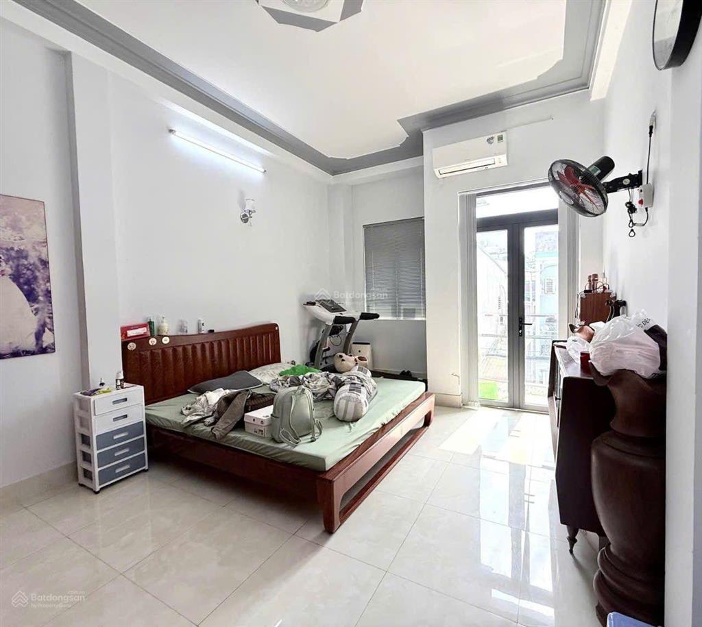 Ngay mặt tiền tân kỳ tân quý đường xe hơi vào nhà dt 56m2 nhà 3 tầng gần aeon tân phú