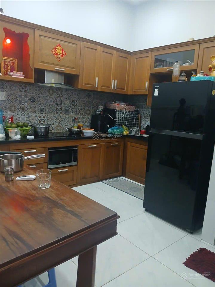 Nhà 3 tầng khu phân lô đường 8m có lề ngay chợ sơn kỳ tân phú.