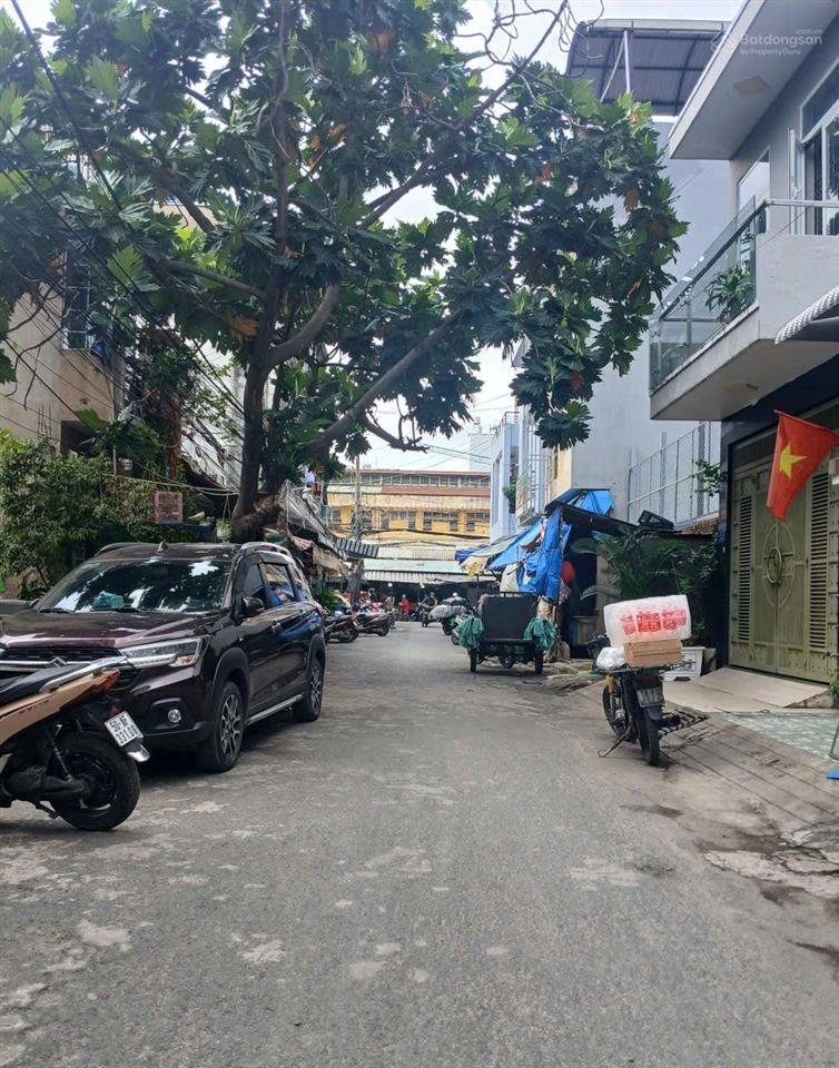 Nhà 3 tầng khu phân lô đường 8m có lề ngay chợ sơn kỳ tân phú.