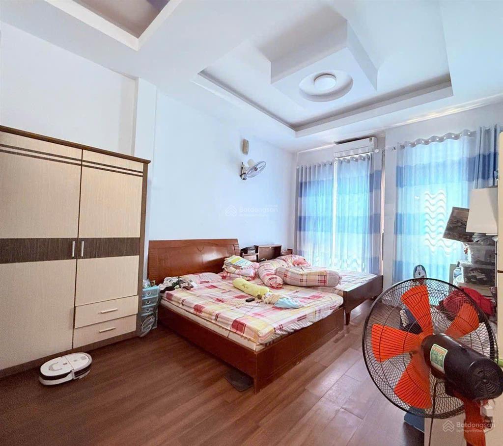 Nhà 3 tầng khu phân lô đường 8m có lề ngay chợ sơn kỳ tân phú.