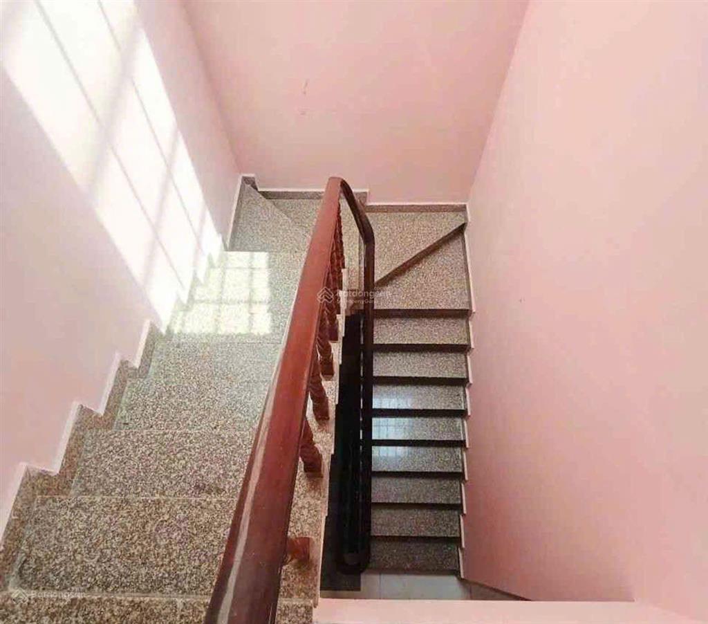 Nhà 4 tầng đường nhựa 5m thông vườn lài phú thọ hòa tân phú.