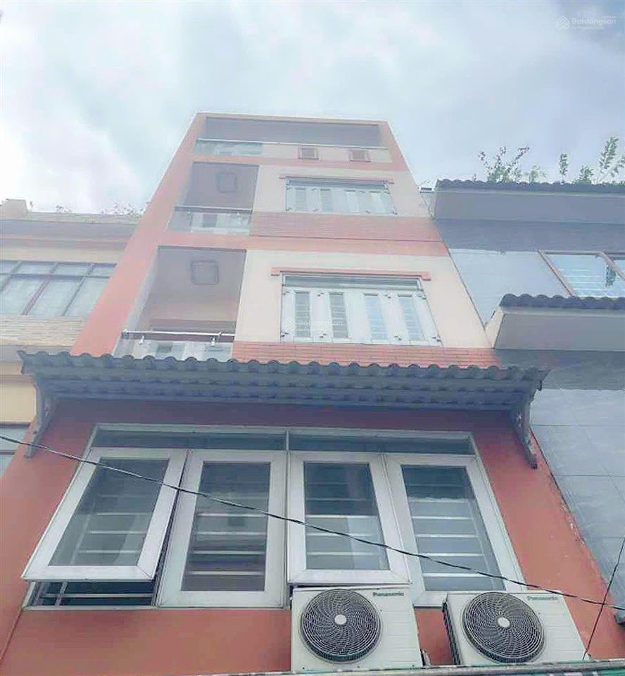 Nhà đẹp 1xec trịnh đình thảo đường xe hơi 7m sát mặt tiền có thang máy khu vip tân phú.