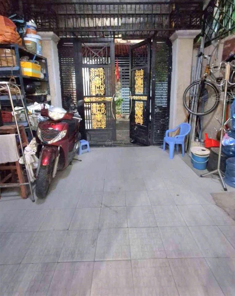 Đường 5m nhà lê cảnh tuân, phường phú thọ hòa, quận tân phú