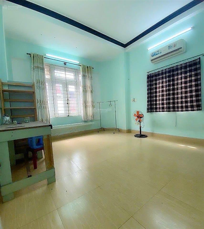Ngay mặt tiền dương thiệu tước lý tuệ lê liễu tân sơn nhì tân phú