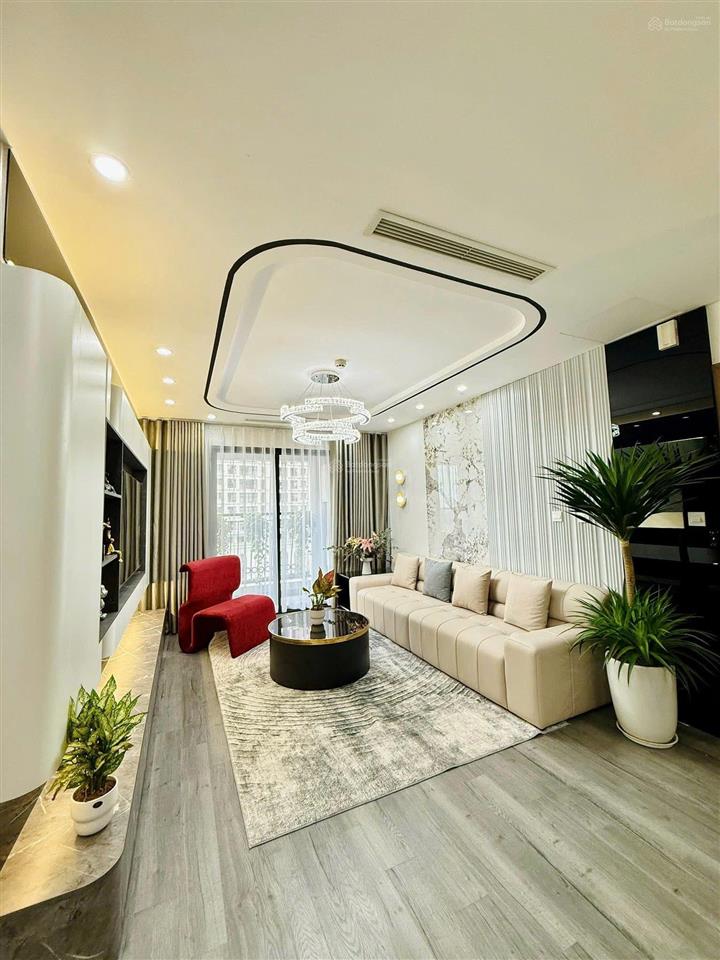 E đức đang có căn chính chủ cho thuê mỹ đình plaza 2 2pn giá 12 triệu/th, xem nhà 14/7 ạ