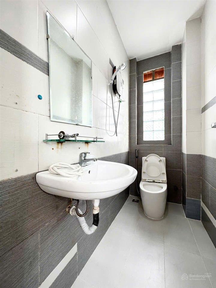 Cho thuê căn hộ 2pn 2wc | rộng 80m² | ở ngay công viên thỏ trắng q10
