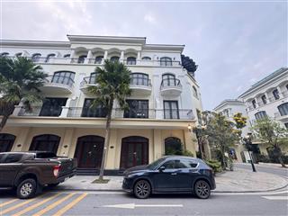 Hàng hiếm phân khu chà là 64m2 áp góc 8.7 tỷ, đi bộ 2 phút ra công viên gần ngay vinmec.