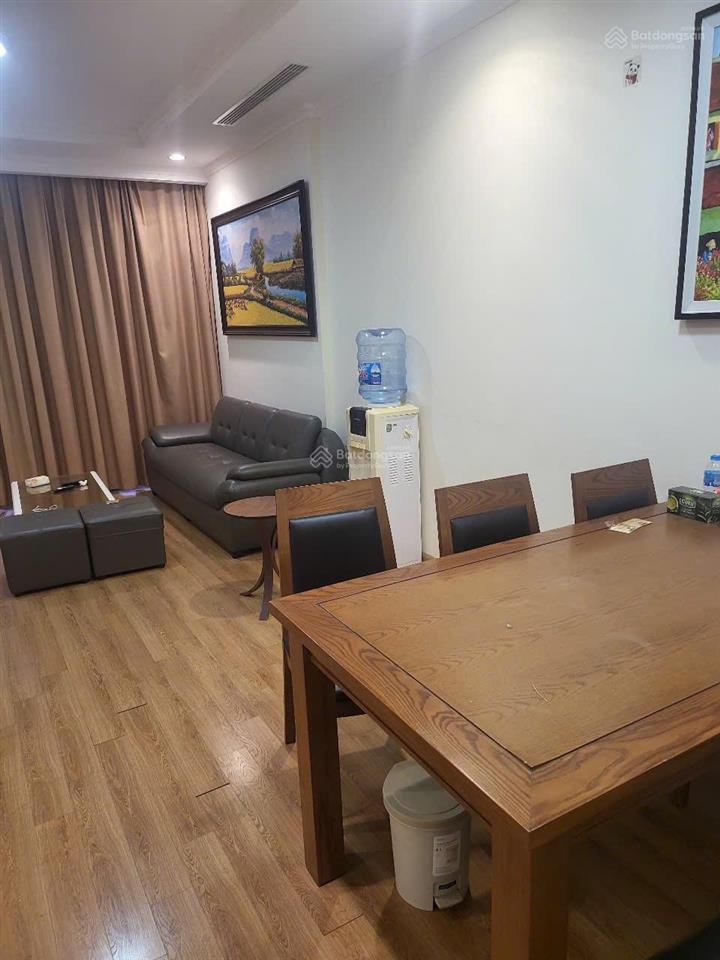 Giảm ngay 1 tỷ gia đình cần bán gấp căn tầng 18 , giá 12 tỷ vinhomes nguyễn chí thanh