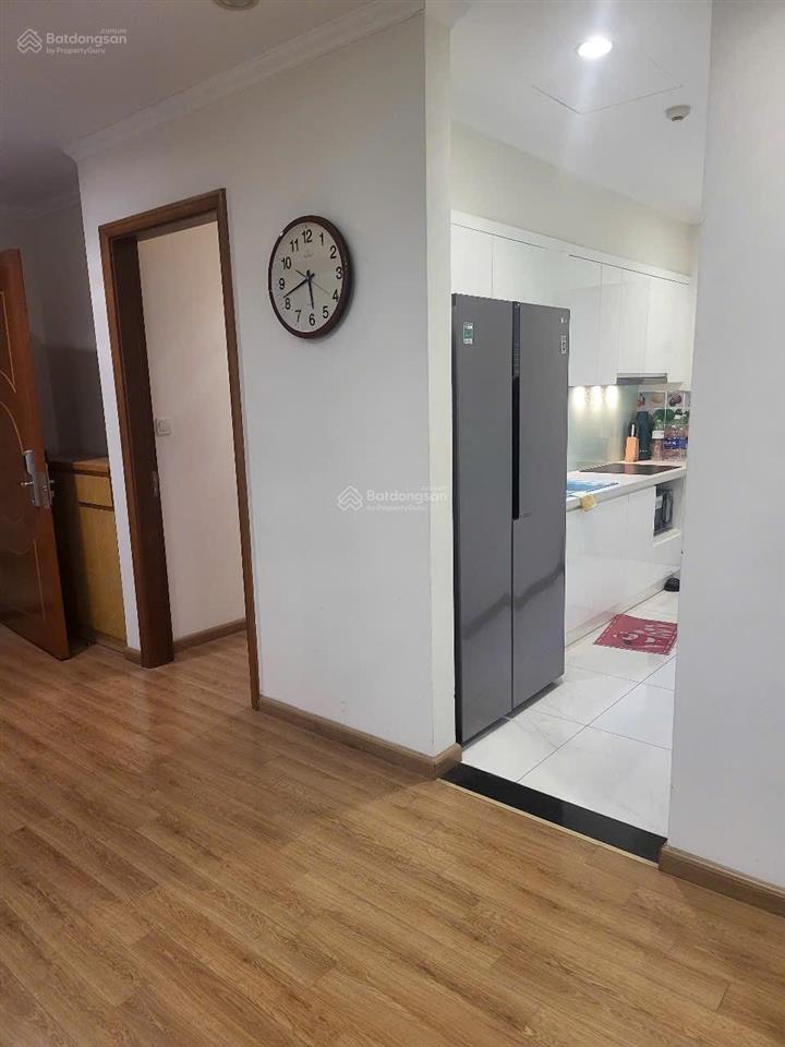 Giảm ngay 1 tỷ gia đình cần bán gấp căn tầng 18 , giá 12 tỷ vinhomes nguyễn chí thanh