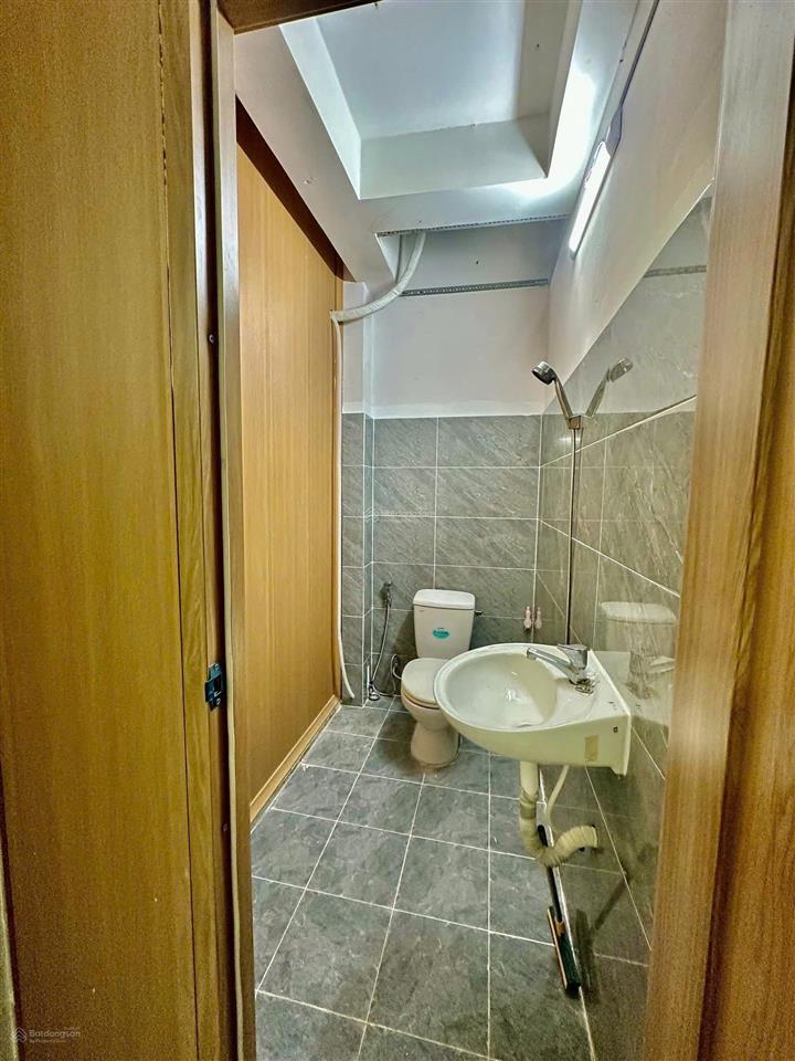 Căn hộ ban công siêu đẹp, full nội thất chỉ hơn 4tr/tháng