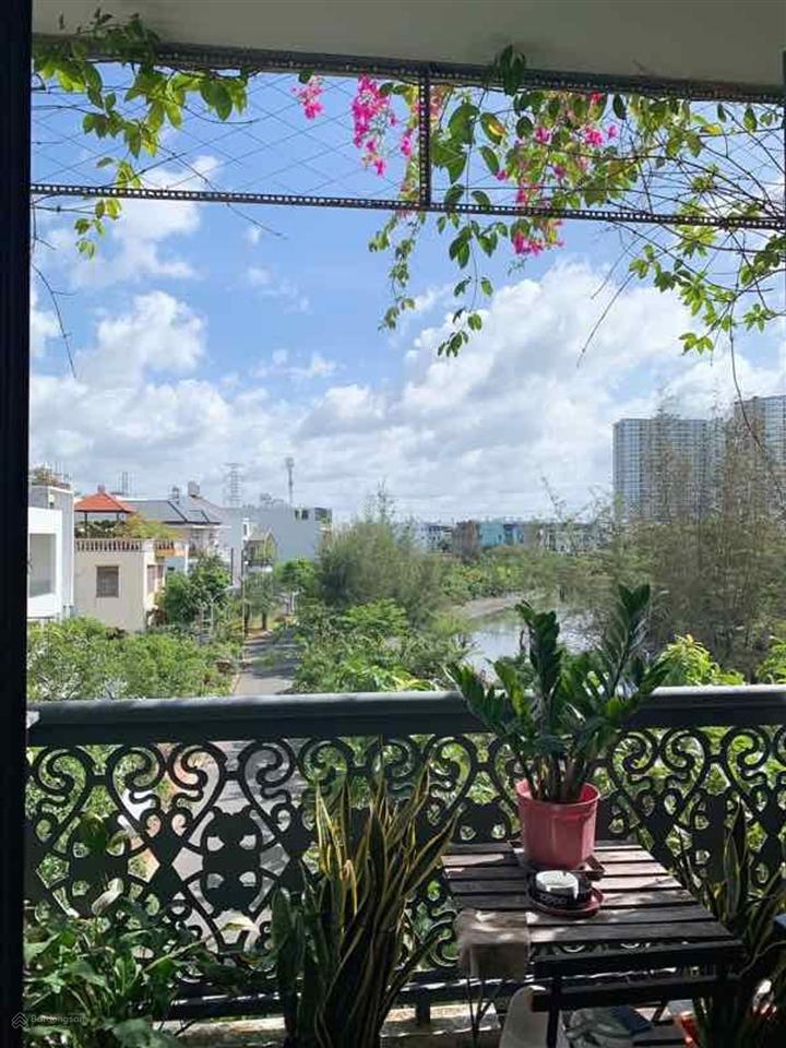 Nam long phú thuận xe hơi ngủ trong nhà đường ô cờ 5 tầng hầm rộng dòng tiền 20tr/th