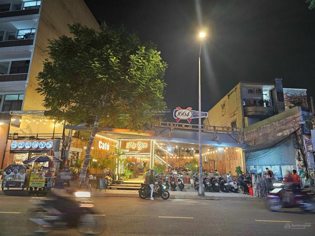 Quỹ đất khan hiếm mặt tiền thoại ngọc hầu, diện tích 2200m2 full thổ cư, hđt 200tr/th  giá 402 tỷ